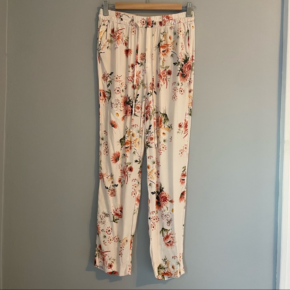 Women's Floral Elastic-Waist Cream Lounge Pants